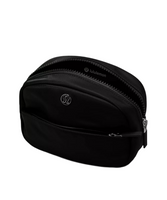 Lululemon City Essentials Pouch Mini