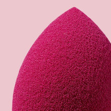 Cargar imagen en el visor de la galería, e.l.f. total face sponge
